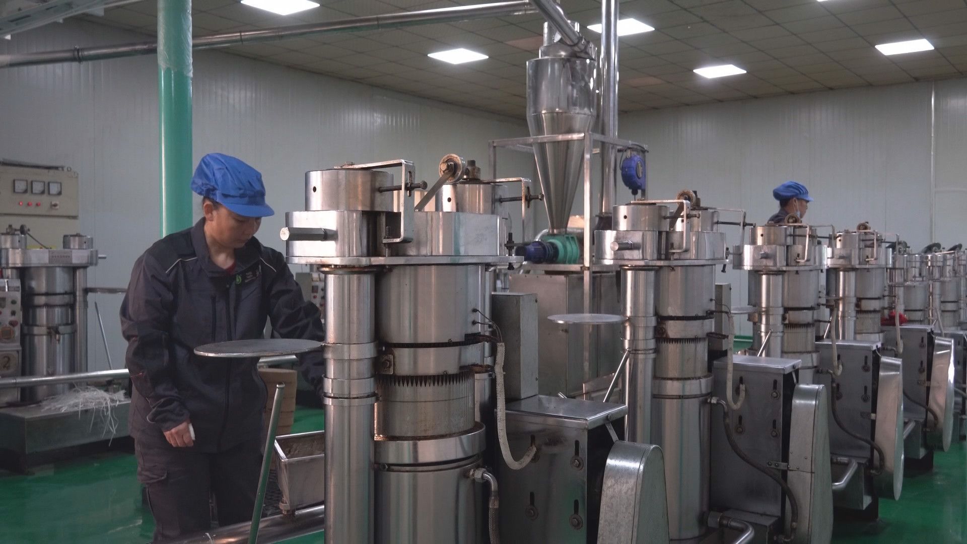 9.2億美元！襄州藥品零售出口領跑全市，外貿成績單璀璨奪目
